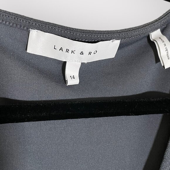 Lark & Ro Size 14 NEW Gray 3/4 Sleeve V-Neck Gathered Twist Front Sheath Dress - Picture 4 of 7